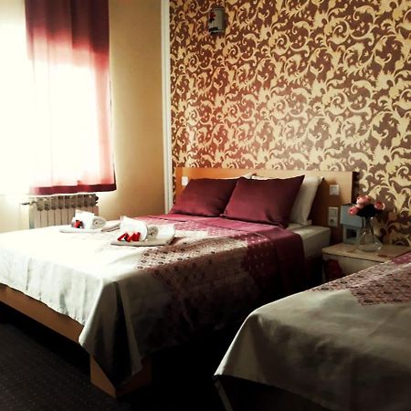 Hotel Irmak Szarajevó Kültér fotó