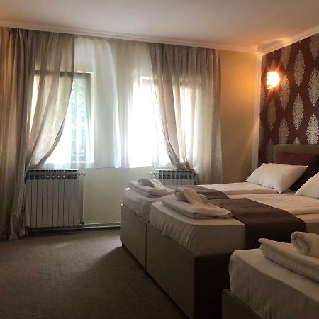 Hotel Irmak Szarajevó Kültér fotó