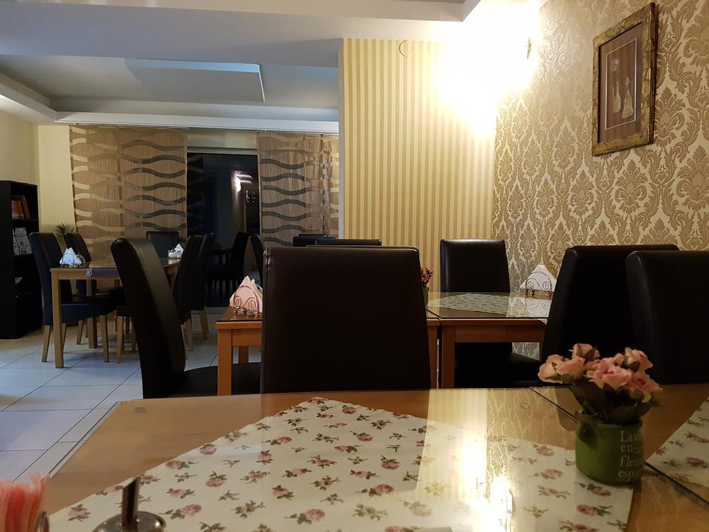 Hotel Irmak Szarajevó Kültér fotó