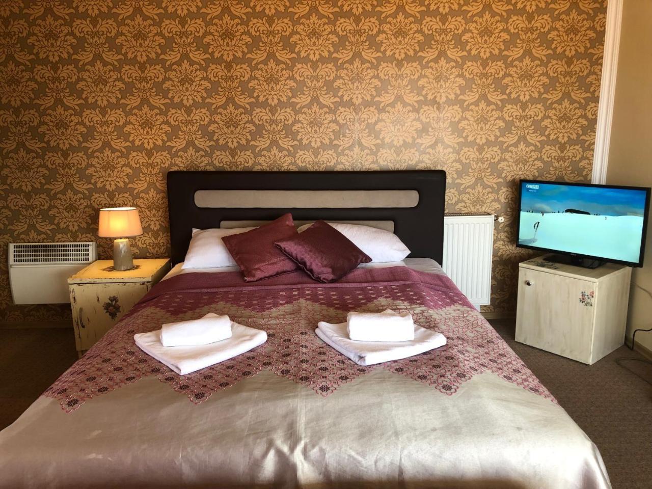 Hotel Irmak Szarajevó Kültér fotó