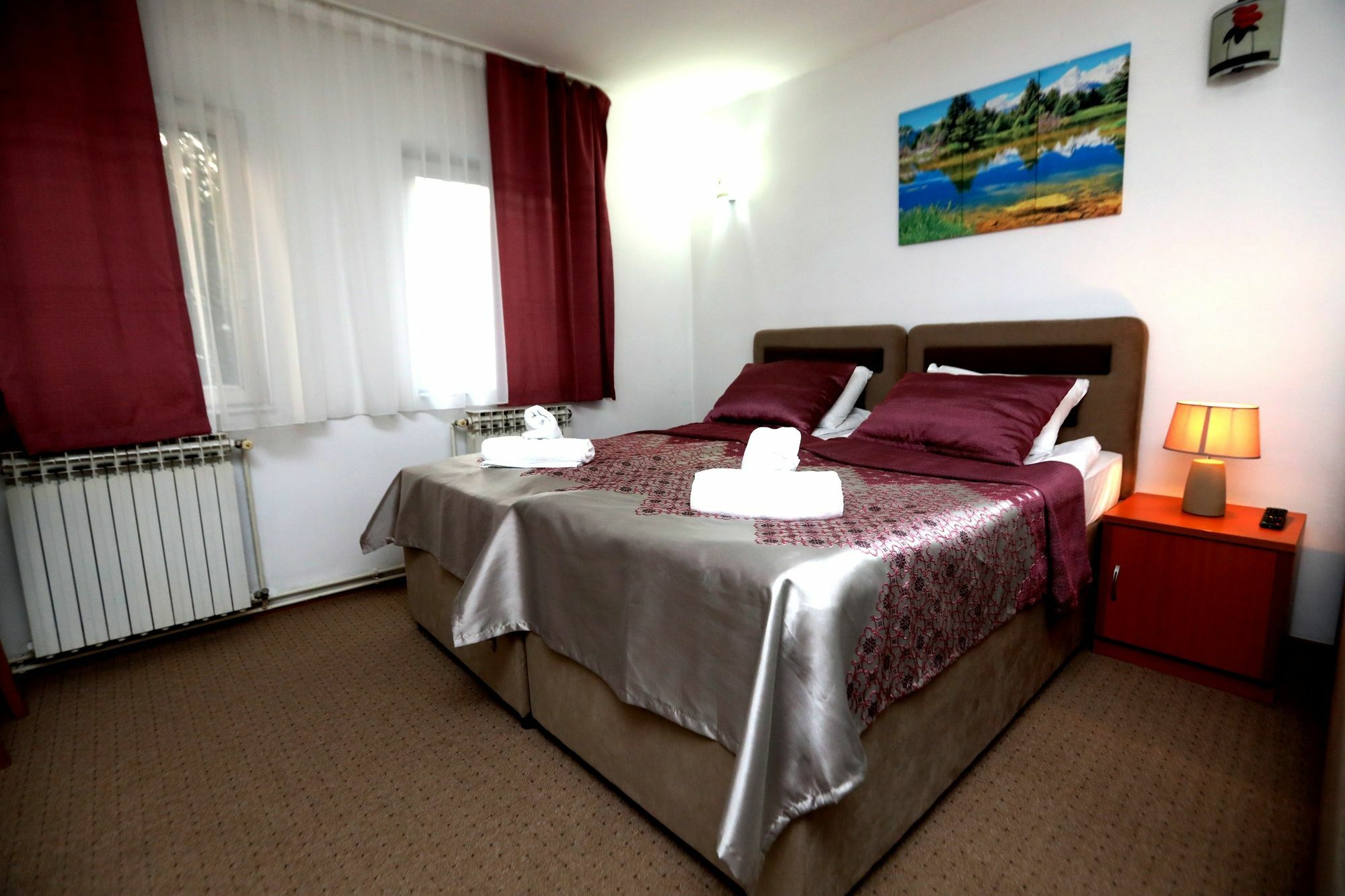 Hotel Irmak Szarajevó Kültér fotó