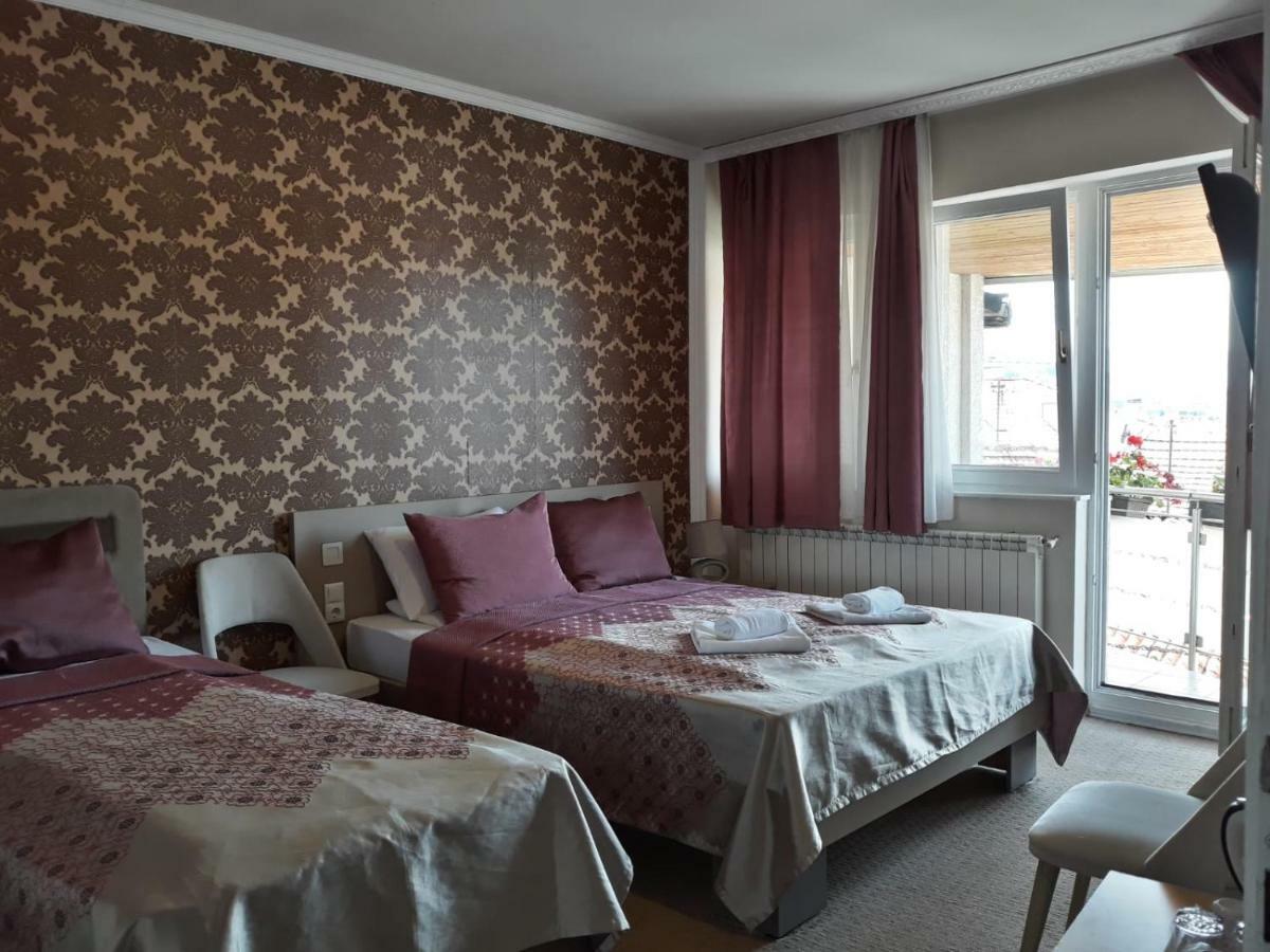 Hotel Irmak Szarajevó Kültér fotó