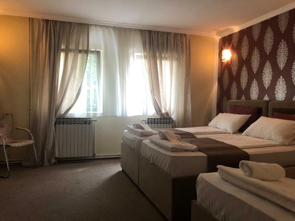 Hotel Irmak Szarajevó Kültér fotó