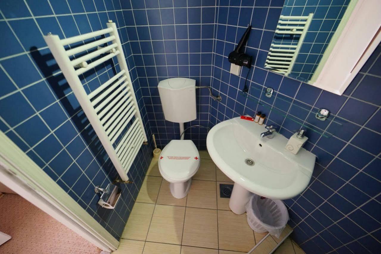 Hotel Irmak Szarajevó Kültér fotó